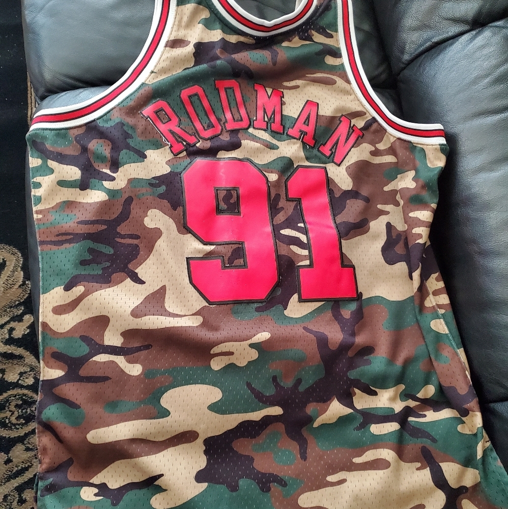 Limited edition! Dennis Rodman camo Jersey!